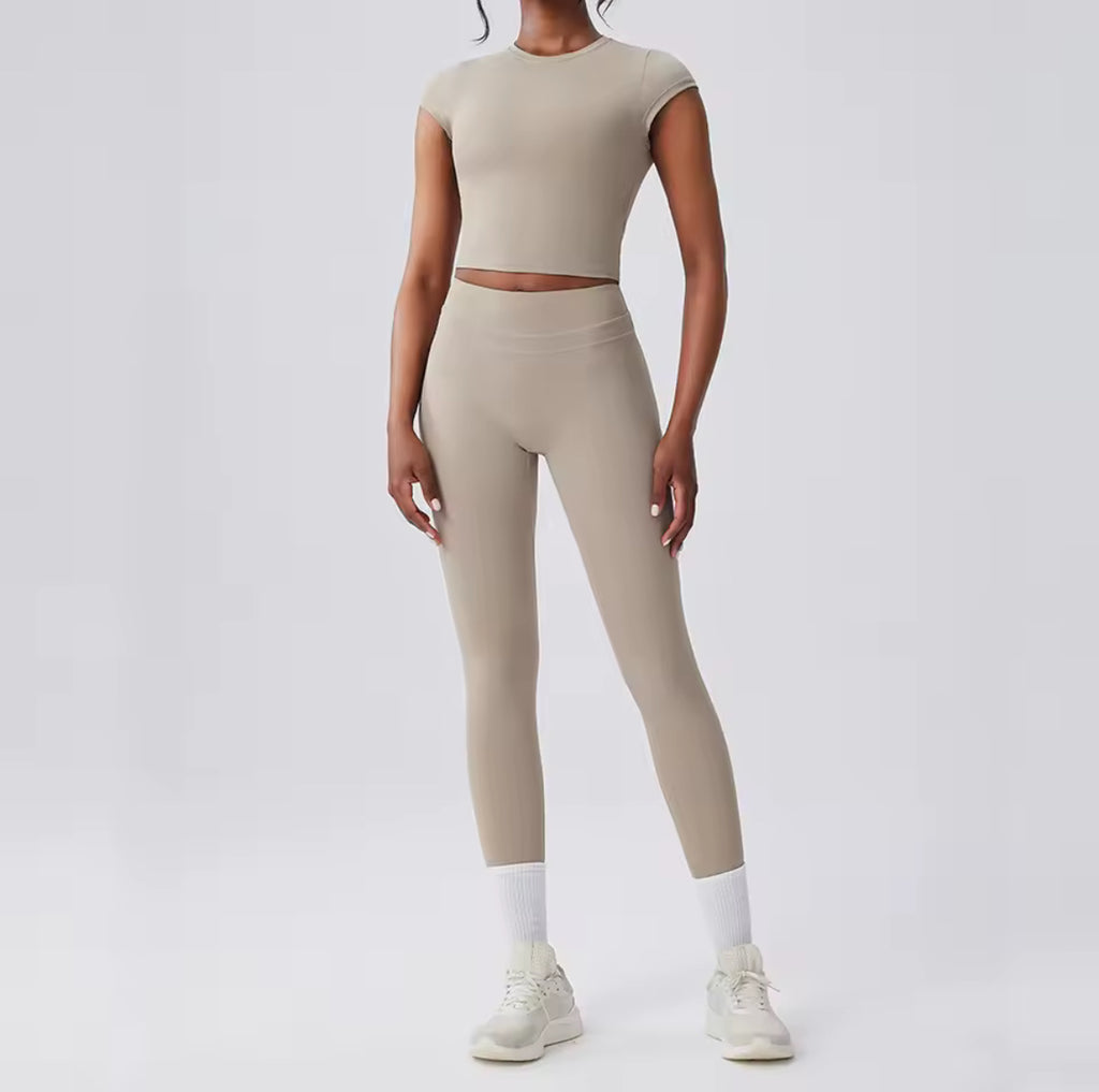 Damen Sport Set 2-teilig – Yoga Outfit mit Leggings & T-Shirt | High Waist, Schnell Trocknend, Fitness & Lauf Training